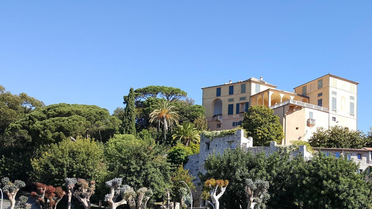 Riviera Palace Residence Loano Exteriör bild